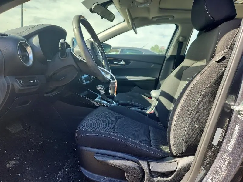 2019 KIA FORTE S  