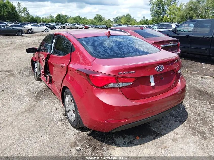 2016 HYUNDAI ELANTRA SE