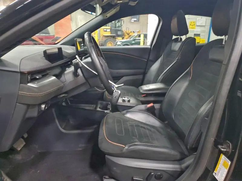 2022 FORD MUSTANG MACH-E GT  