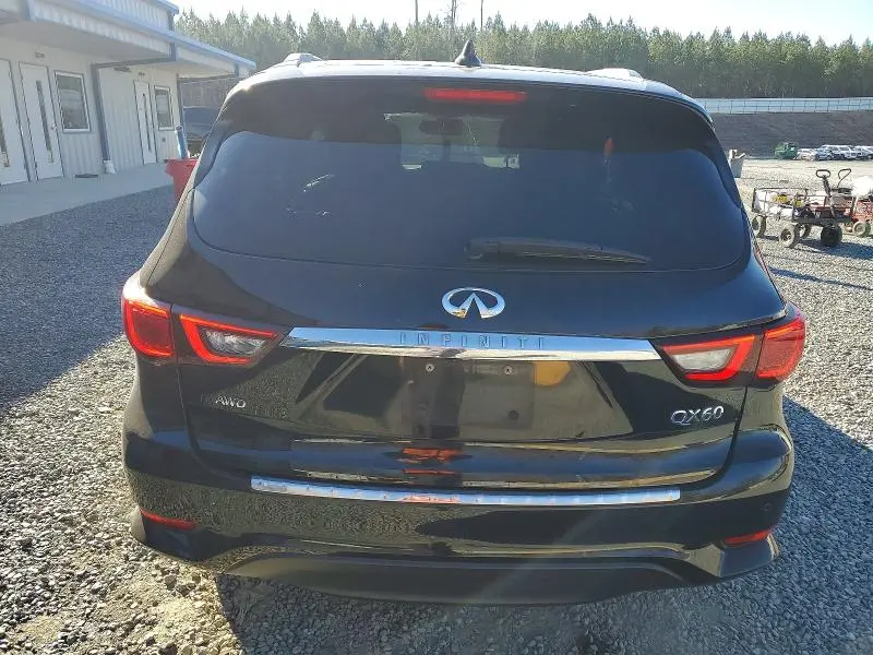 2020 INFINITI QX60 LUXE  