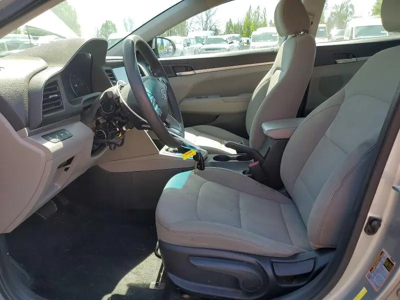 2020 HYUNDAI ELANTRA SEL  
