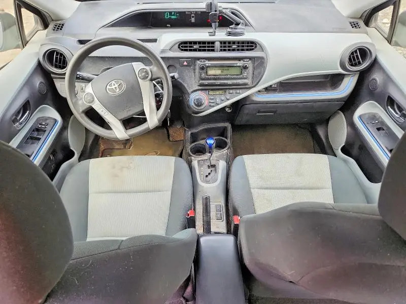 2012 TOYOTA PRIUS C TWO  