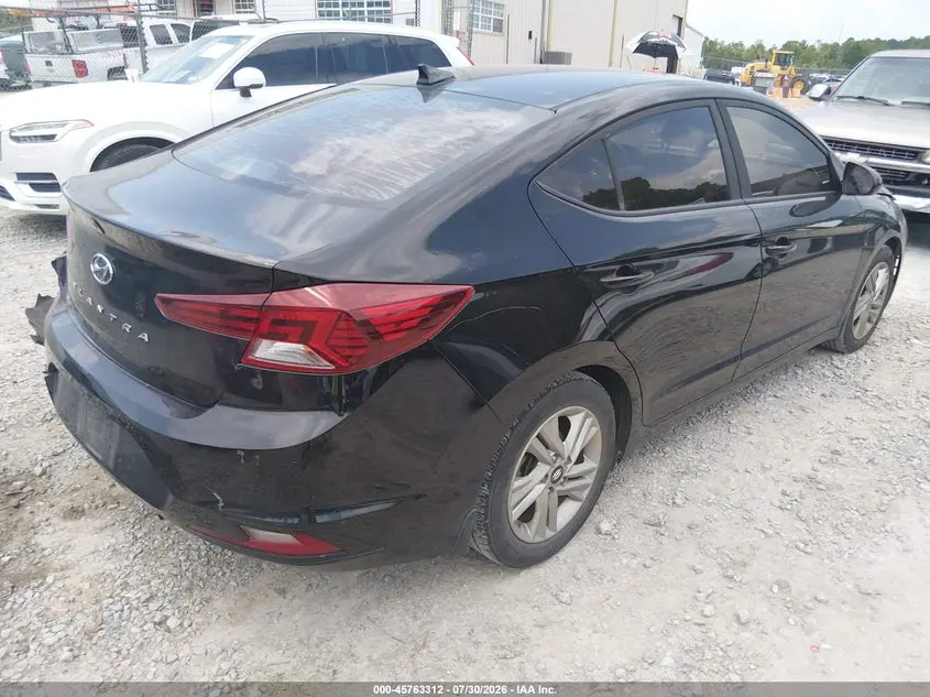 2020 HYUNDAI ELANTRA SEL