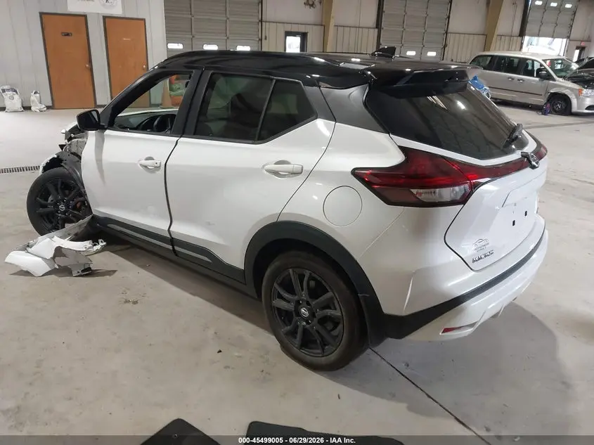 2021 NISSAN KICKS SR XTRONIC CVT