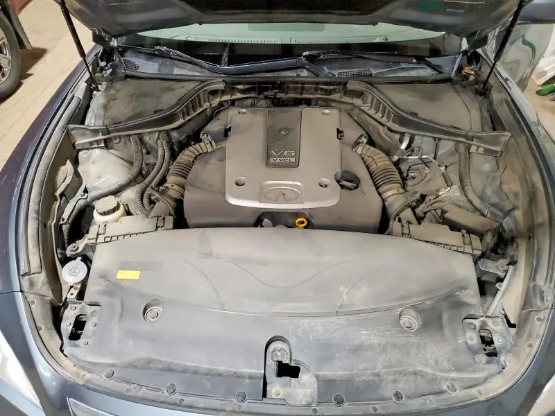 2012 INFINITI M37 X  