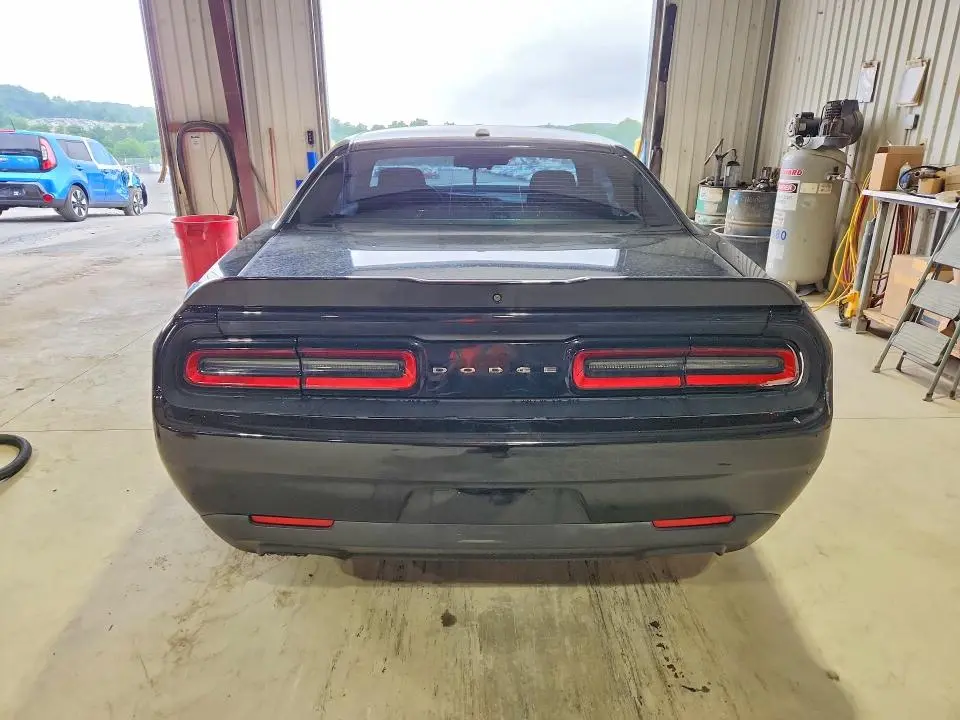 2020 DODGE CHALLENGER SXT  