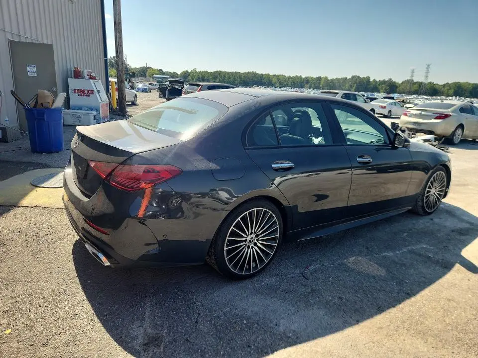2022 MERCEDES-BENZ C 300  