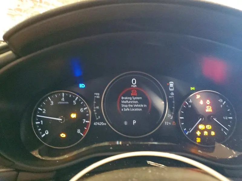 2022 MAZDA 3   