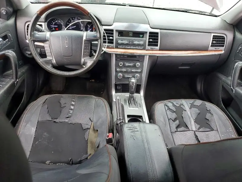 2011 LINCOLN MKZ   
