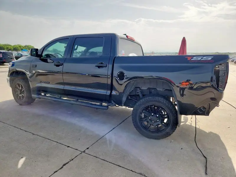 2021 TOYOTA TUNDRA CREWMAX SR5  