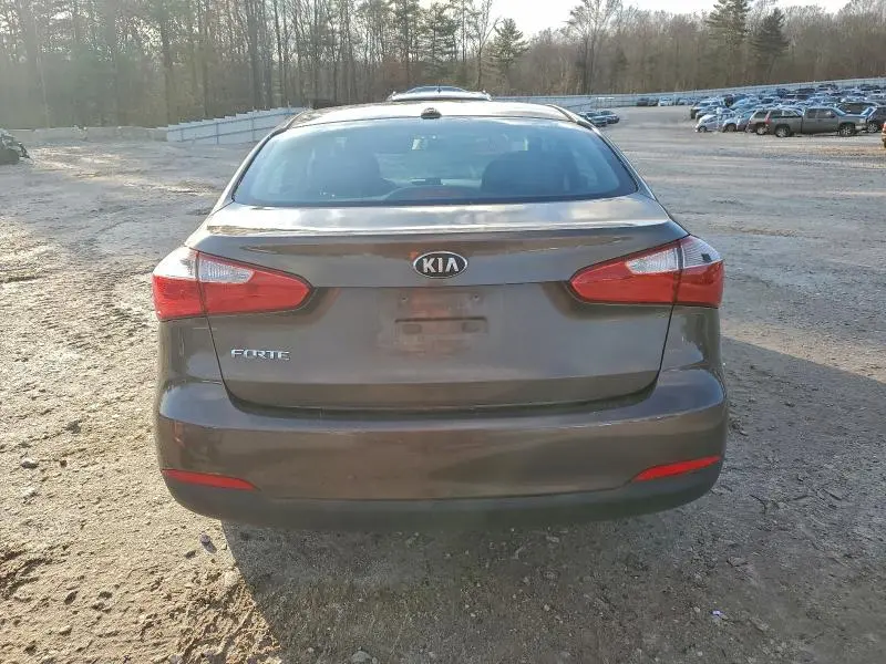2015 KIA FORTE LX  