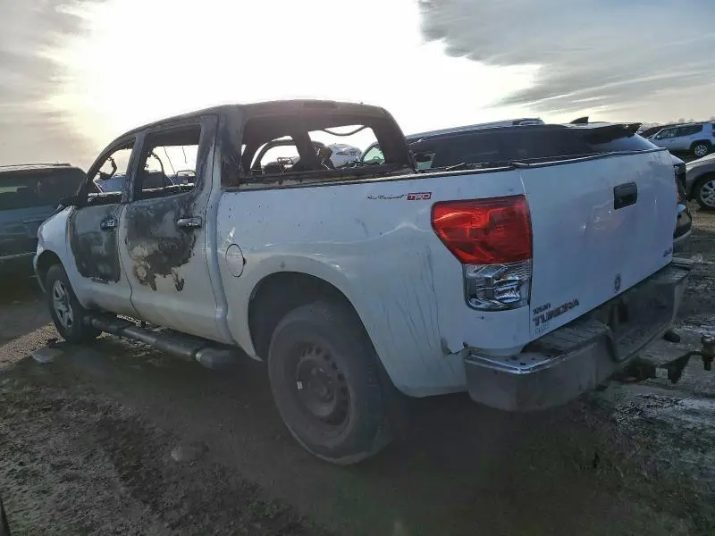 2011 TOYOTA TUNDRA CREWMAX SR5  