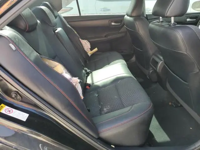 2015 TOYOTA CAMRY LE  