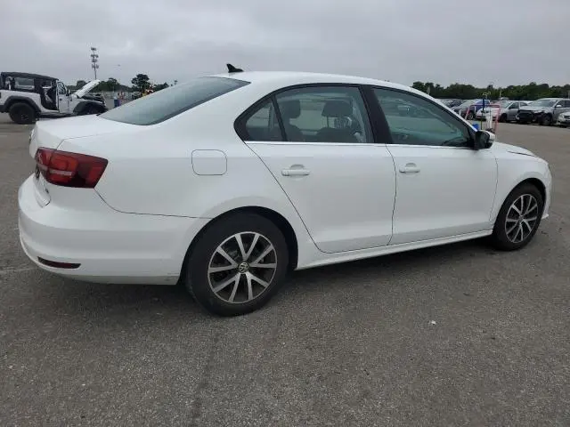 2017 VOLKSWAGEN JETTA SE  