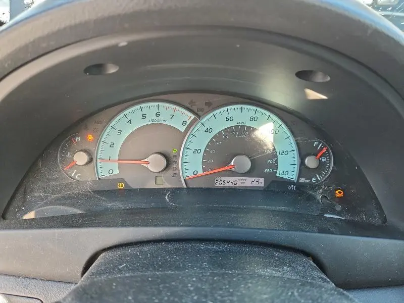 2011 TOYOTA CAMRY BASE  