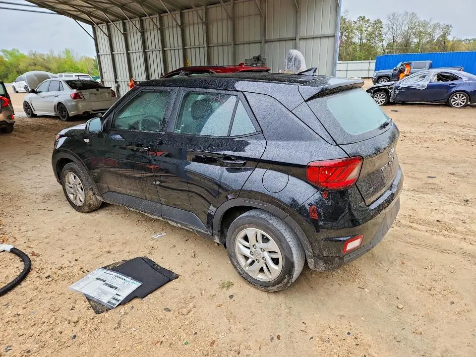 2022 HYUNDAI VENUE SE  