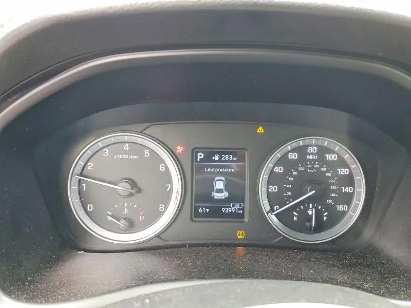 2018 HYUNDAI SONATA SE  