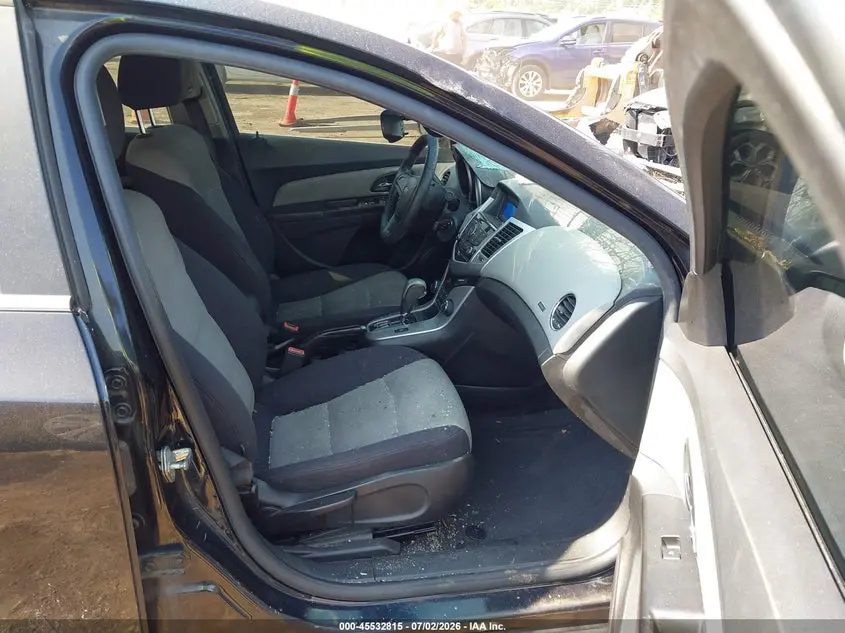 2012 CHEVROLET CRUZE LS
