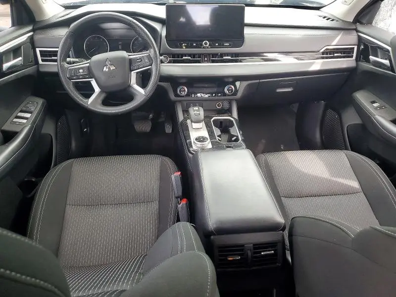 2025 MITSUBISHI OUTLANDER ES  