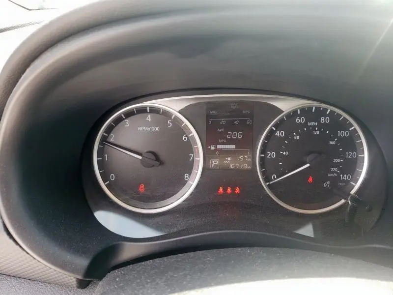 2023 NISSAN KICKS S