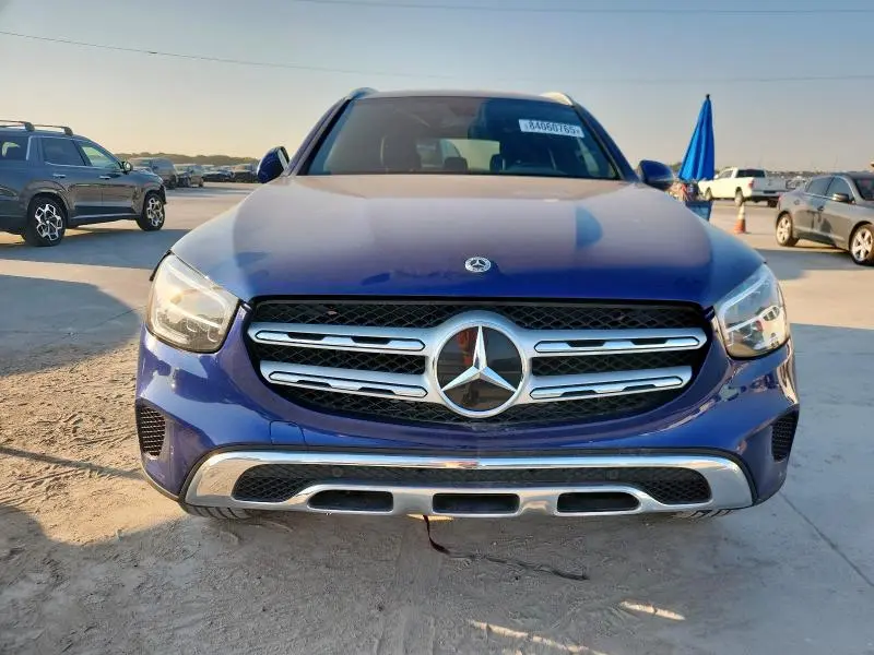 2021 MERCEDES-BENZ GLC 300  