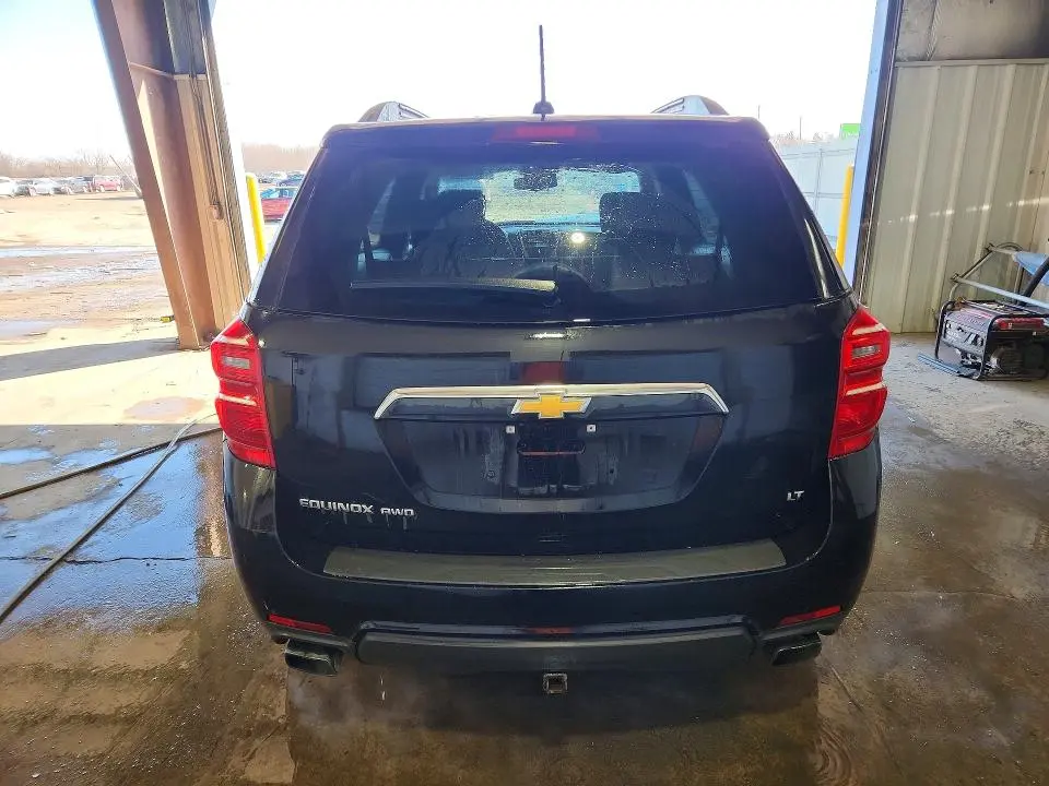 2017 CHEVROLET EQUINOX LT  