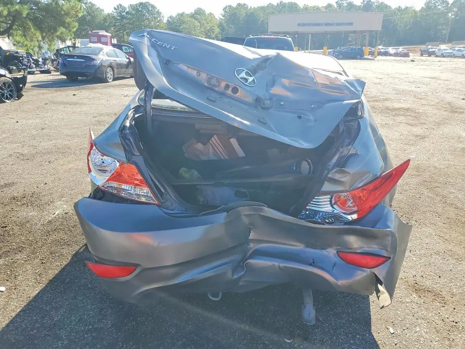 2014 HYUNDAI ACCENT GLS  