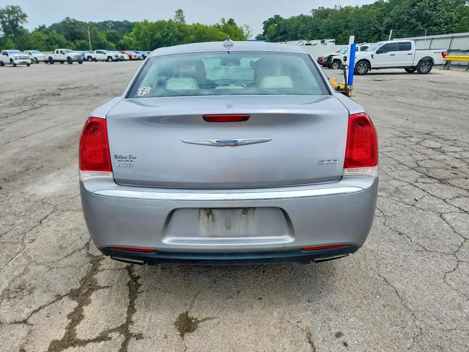 2017 CHRYSLER 300 LIMITED  