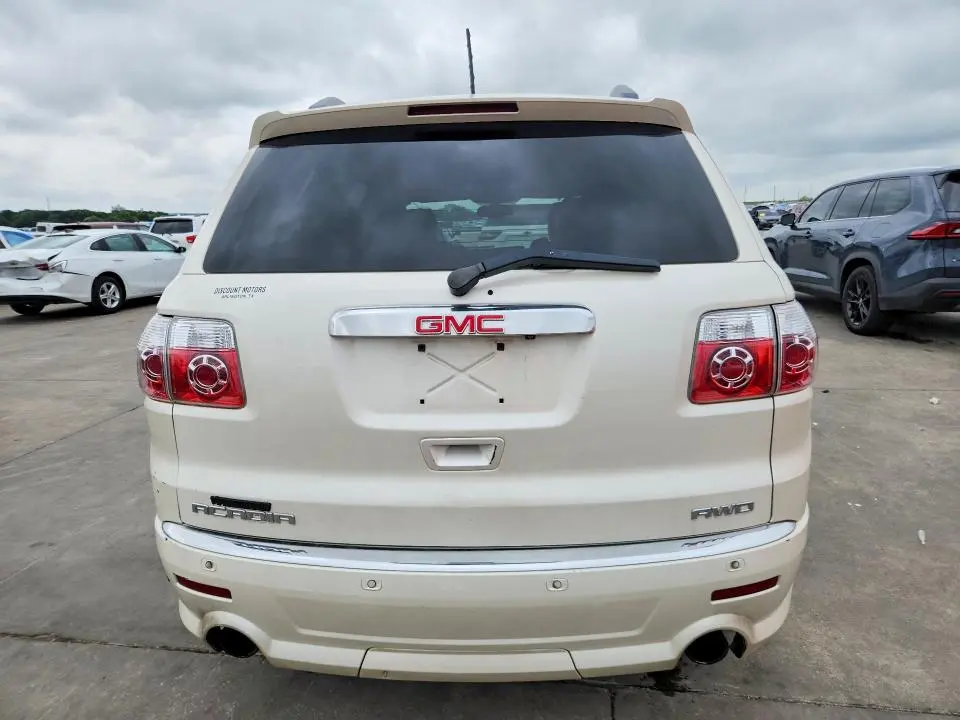 2012 GMC ACADIA DENALI  