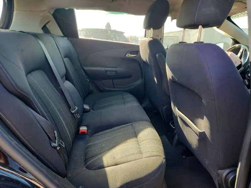 2014 CHEVROLET SONIC LT  