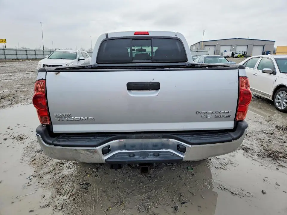 2013 TOYOTA TACOMA PRERUNNER V6  