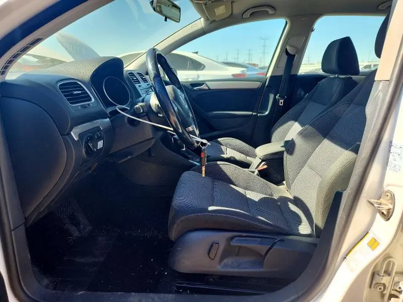 2014 VOLKSWAGEN GOLF   