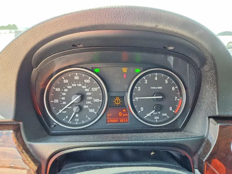 2011 BMW 335 XI  