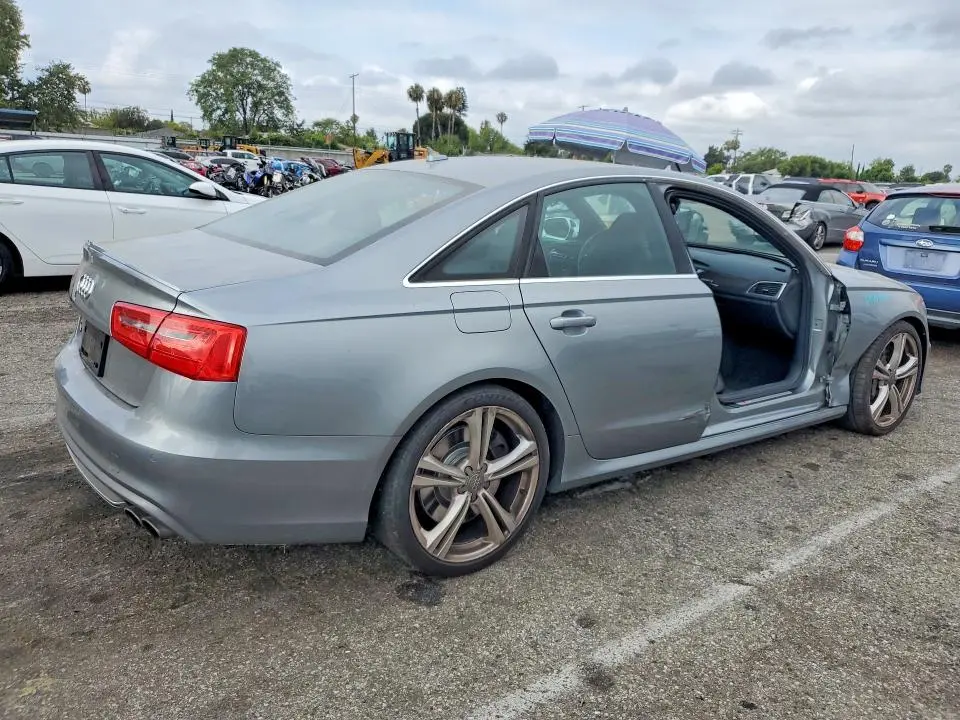 2014 AUDI S6   