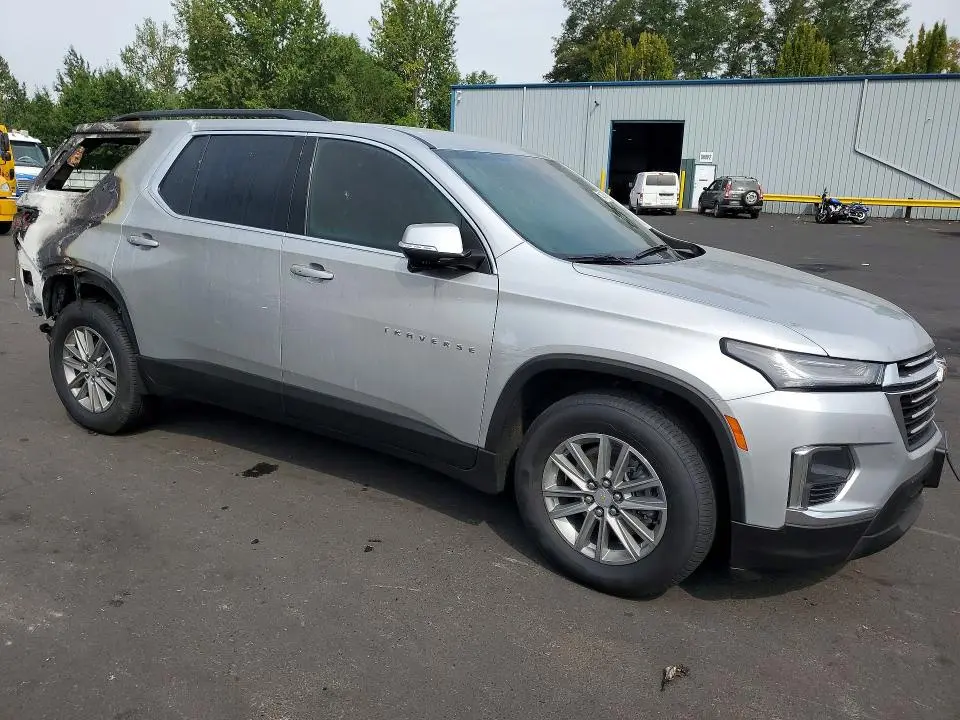 2022 CHEVROLET TRAVERSE LT  