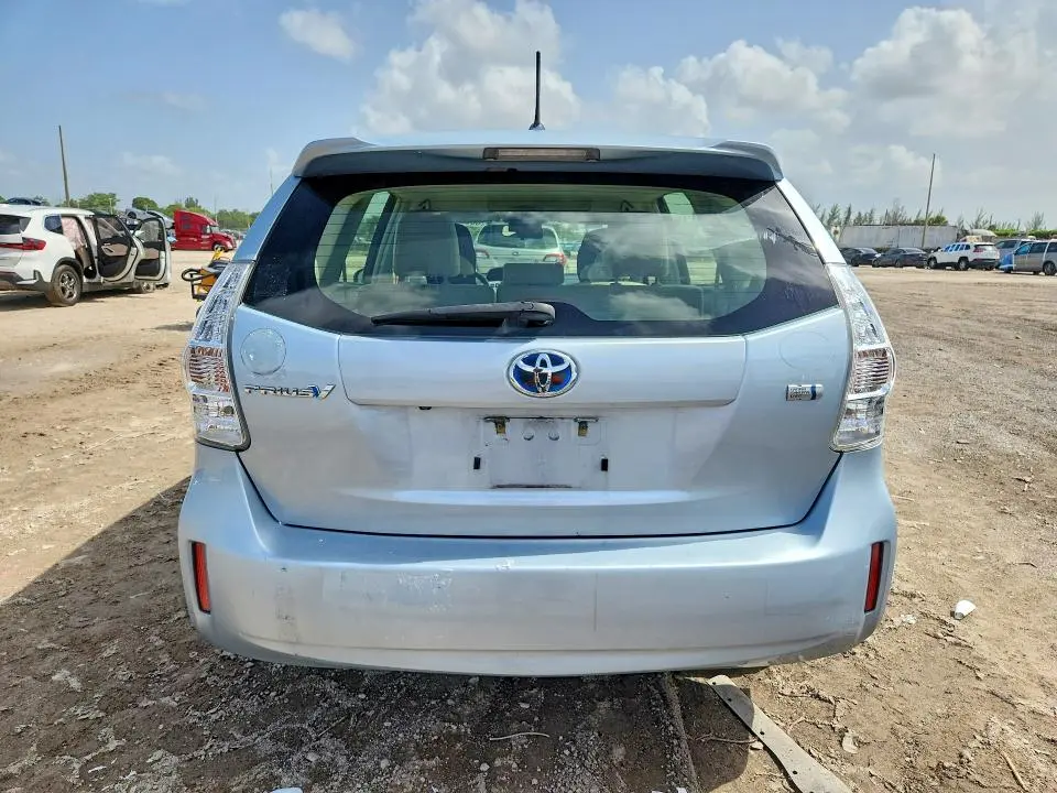 2014 TOYOTA PRIUS V TWO  
