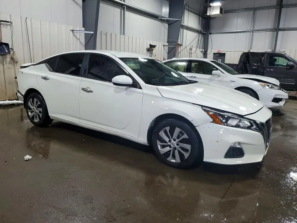 2020 NISSAN ALTIMA S  