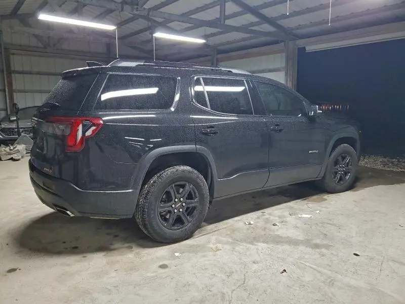 2020 GMC ACADIA AT4  