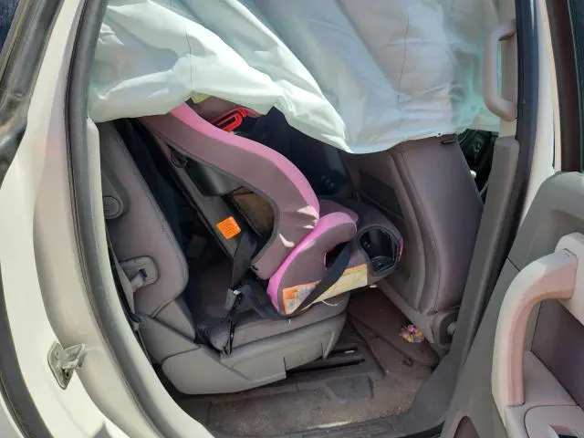 2012 CHEVROLET TRAVERSE LS  