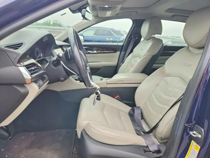 2017 CADILLAC CT6 LUXURY  