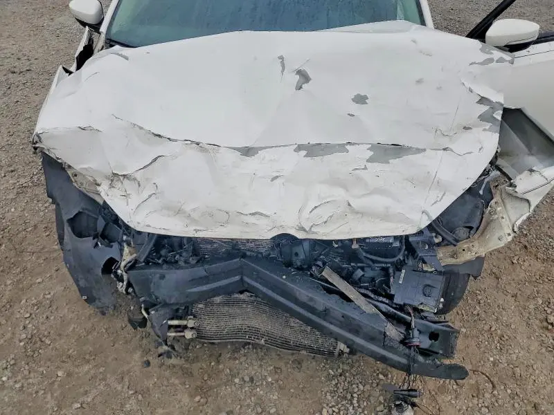 2013 VOLKSWAGEN PASSAT S  