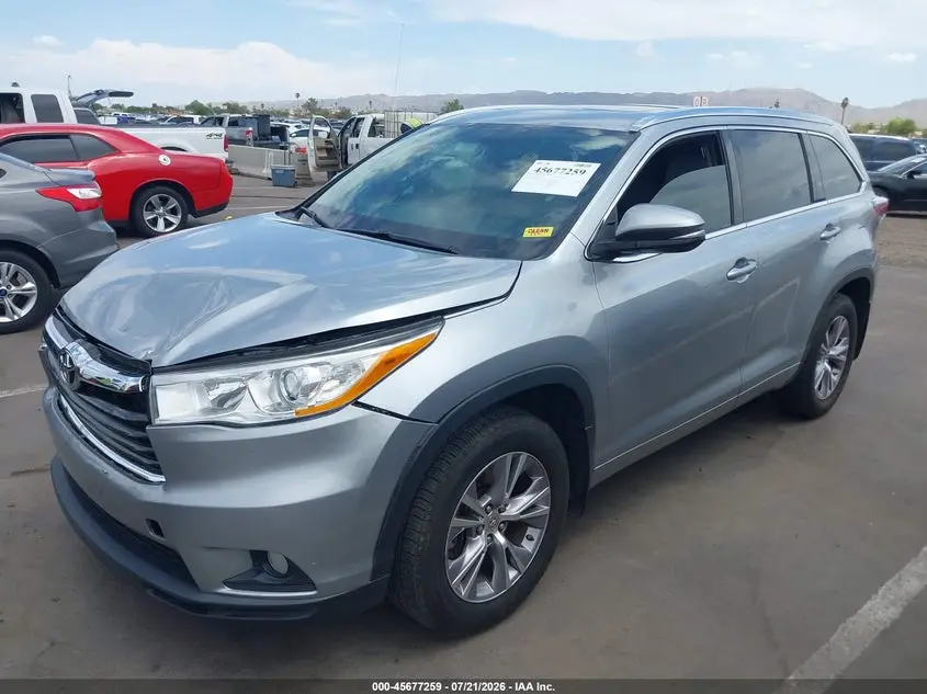 2014 TOYOTA HIGHLANDER XLE V6