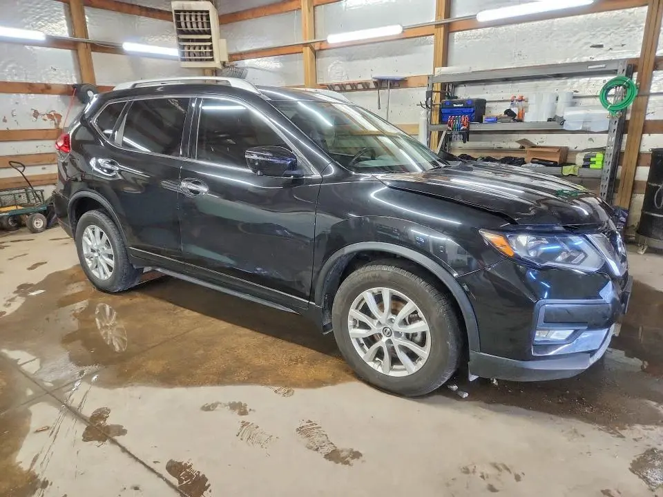 2017 NISSAN ROGUE SV  