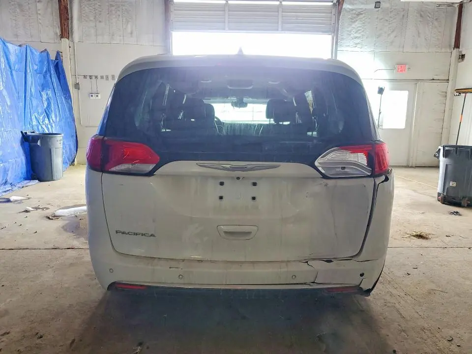 2017 CHRYSLER PACIFICA TOURING L  