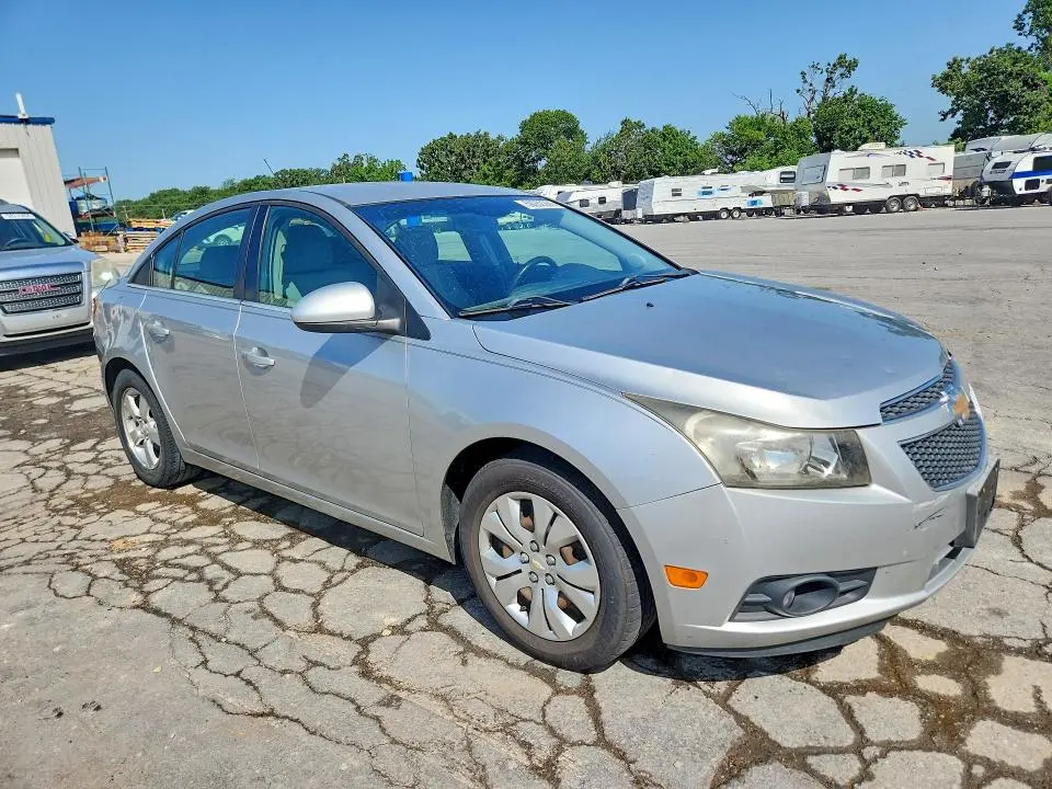 2013 CHEVROLET CRUZE LT  