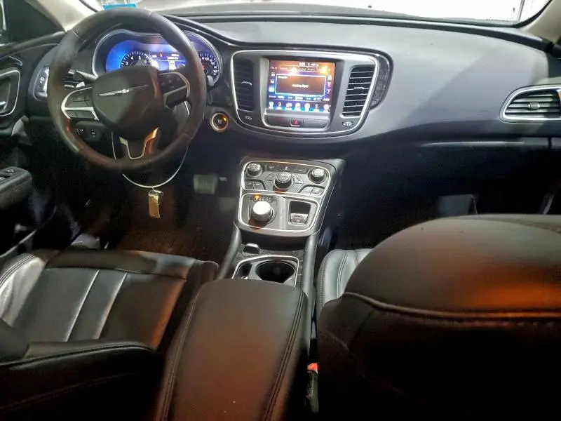 2015 CHRYSLER 200 C  