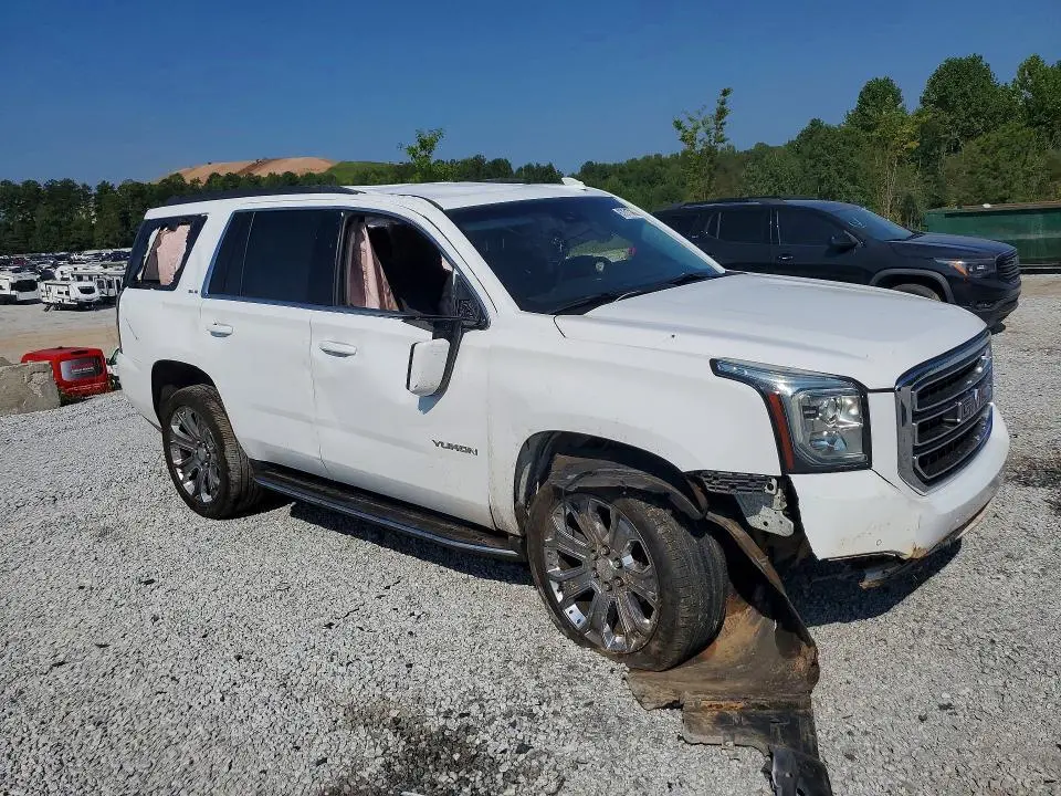 2018 GMC YUKON SLE  
