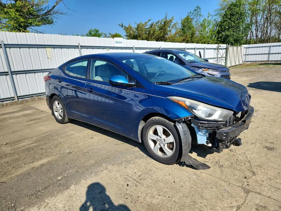 2014 HYUNDAI ELANTRA SE  