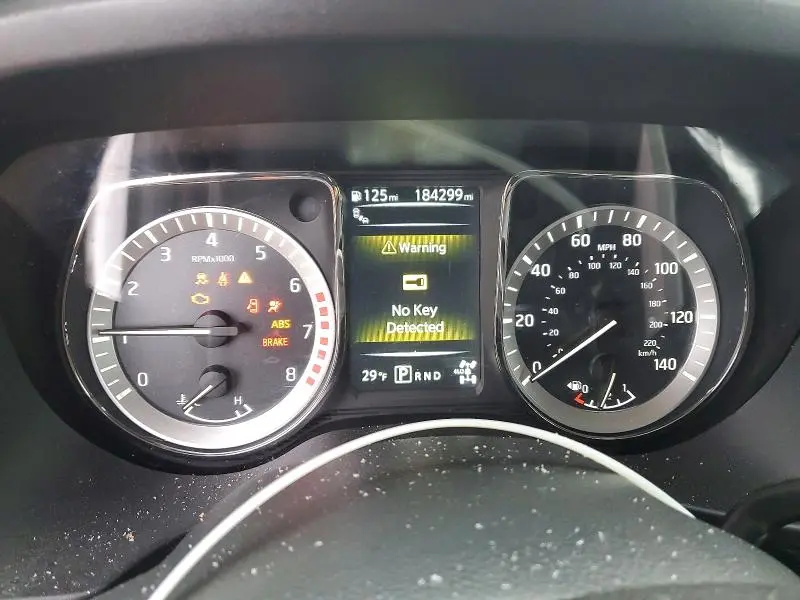 2017 NISSAN TITAN SL  