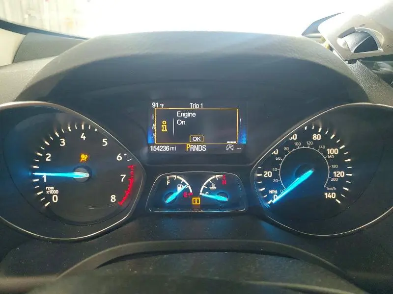 2017 FORD ESCAPE SE  